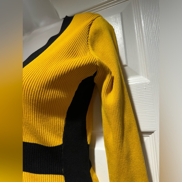 Yellow and Black Ribbed Knit Body-Con Long Sleeve Mini Dress (Size M) - Picture 7 of 13